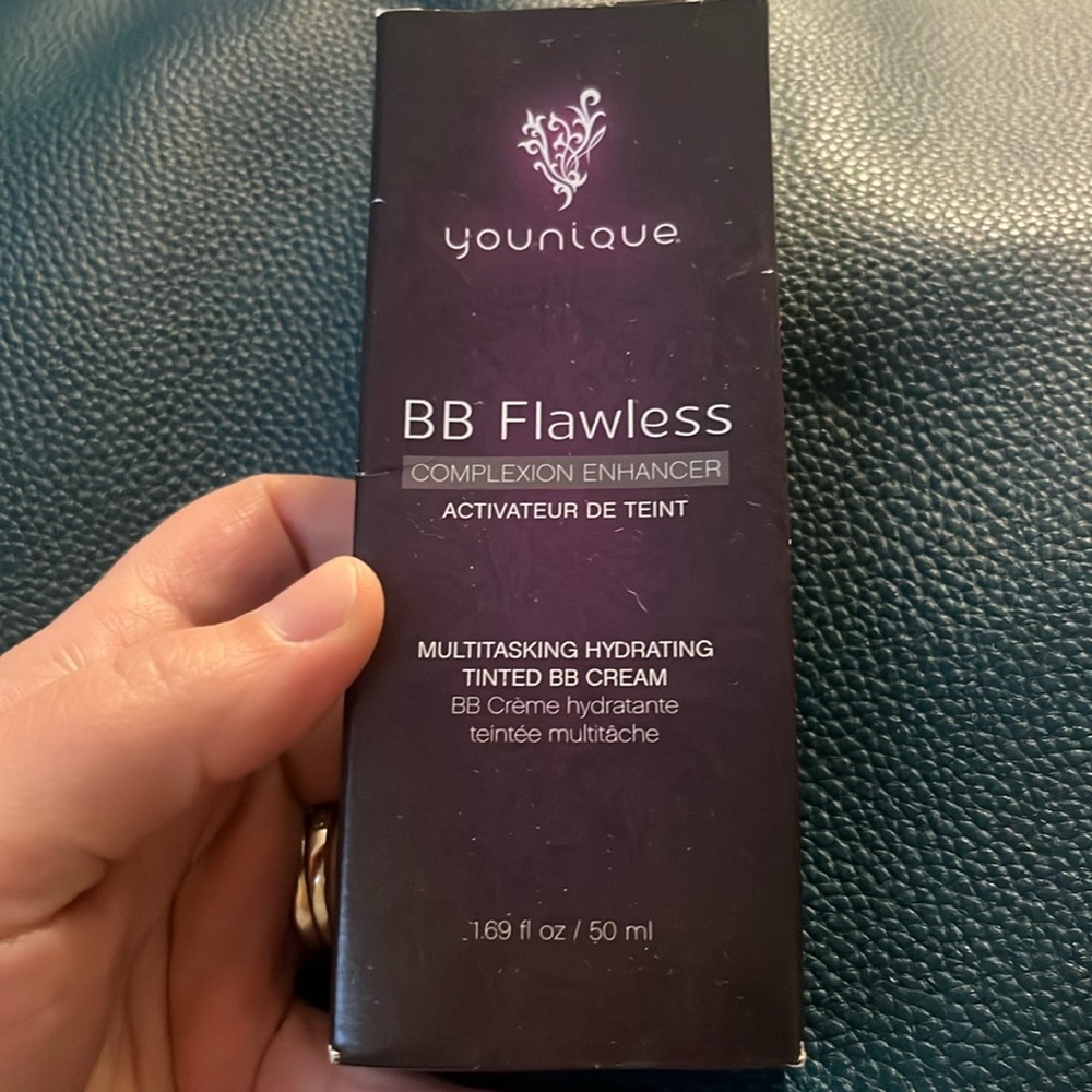 Younique tinted BB Cream bisque NwT